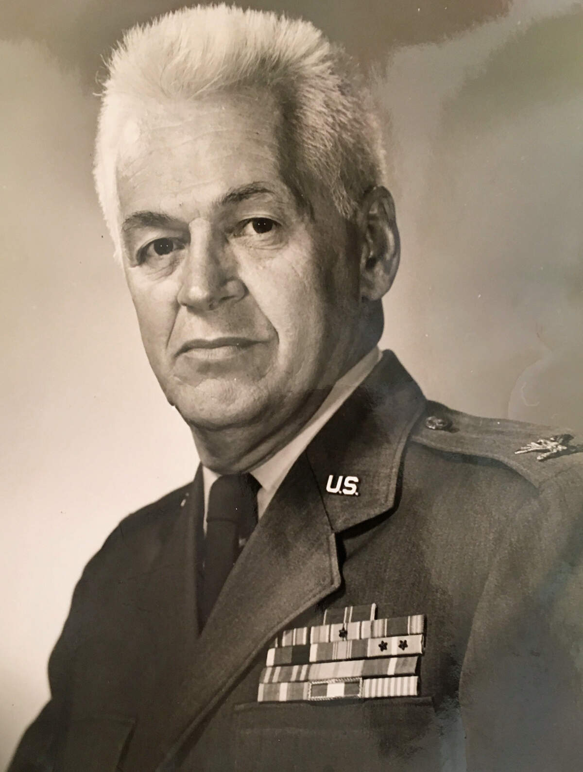 Gershom Slonim, who warned Cal Fire about the dangers of illegal fireworks stored in Esparto, was inspired to serve by his grandfather Morris J. Slonim, an Air Force colonel.